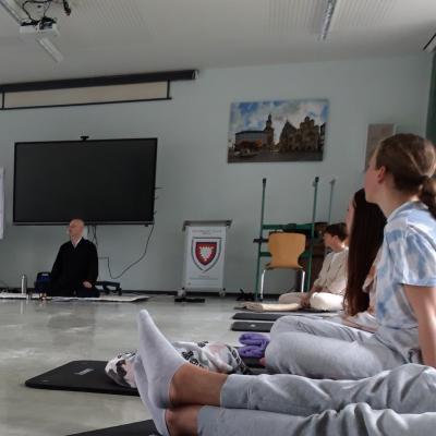 Praxis meets Schule